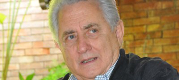 Henrique Salas Römer. ex-candidat présidentiel de la droite en 1998, ex-gouverneur de l'État de Carabobo; après sa défaite électorale face au candidat Chávez, a été impliqué dans plusieurs plans de déstabilisation depuis Panamá.